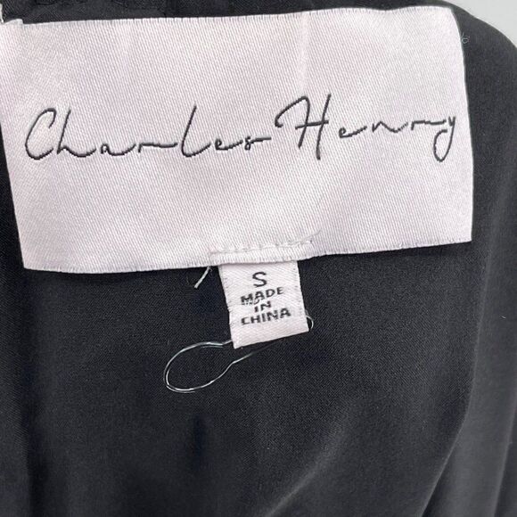 Charles Henry Off The Shoulder Mini Ruffle Sheath Dress Black Crepe NWT Small - Picture 5 of 10